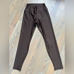 ALO Yoga Dark Brown Leggings Size L